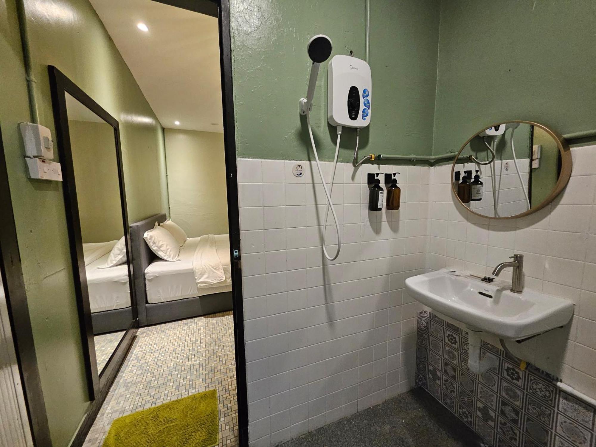 איפוה 85 Boutique Hotel מראה חיצוני תמונה